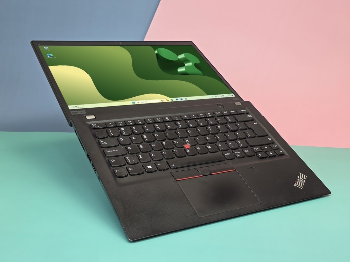 Laptop Lenovo ThinkPad T490s - zdjęcie produktu